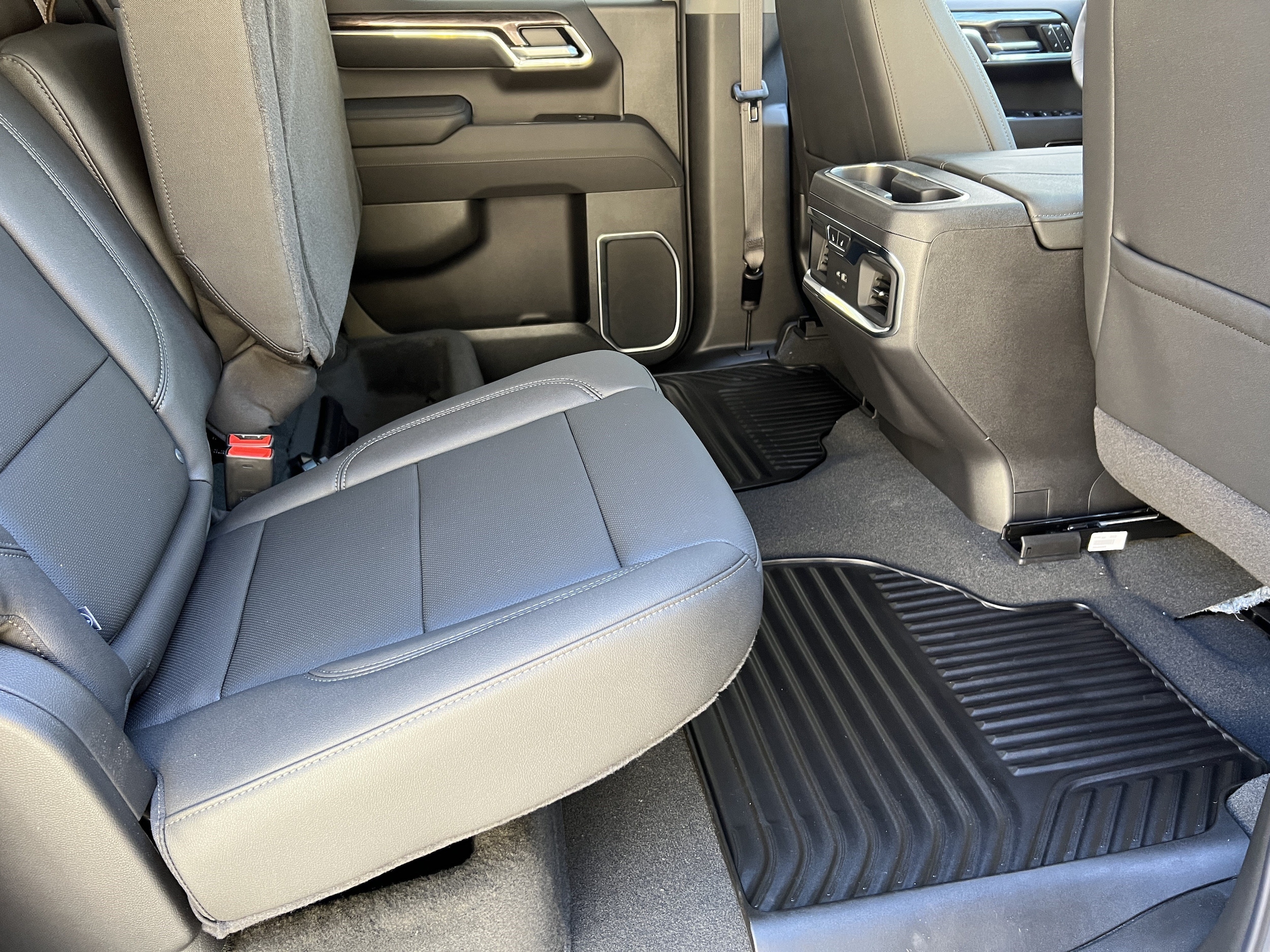 2026 Chevrolet Silverado 1500 LTZ - Photo 21