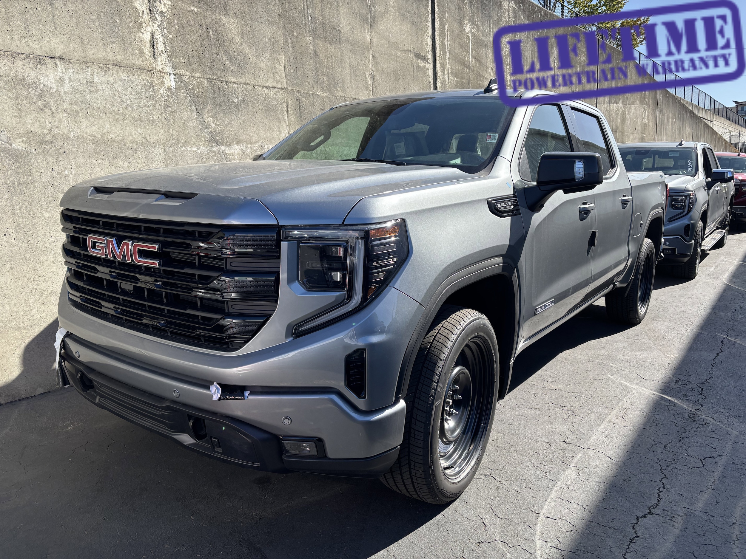 2026 GMC Sierra 4WD Crew Cab Short Box Elevation's photo