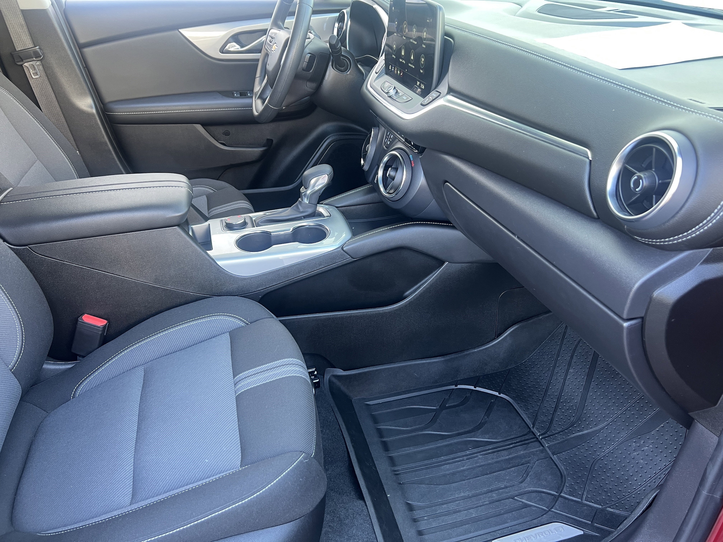 2025 Chevrolet Blazer 2LT - Photo 21