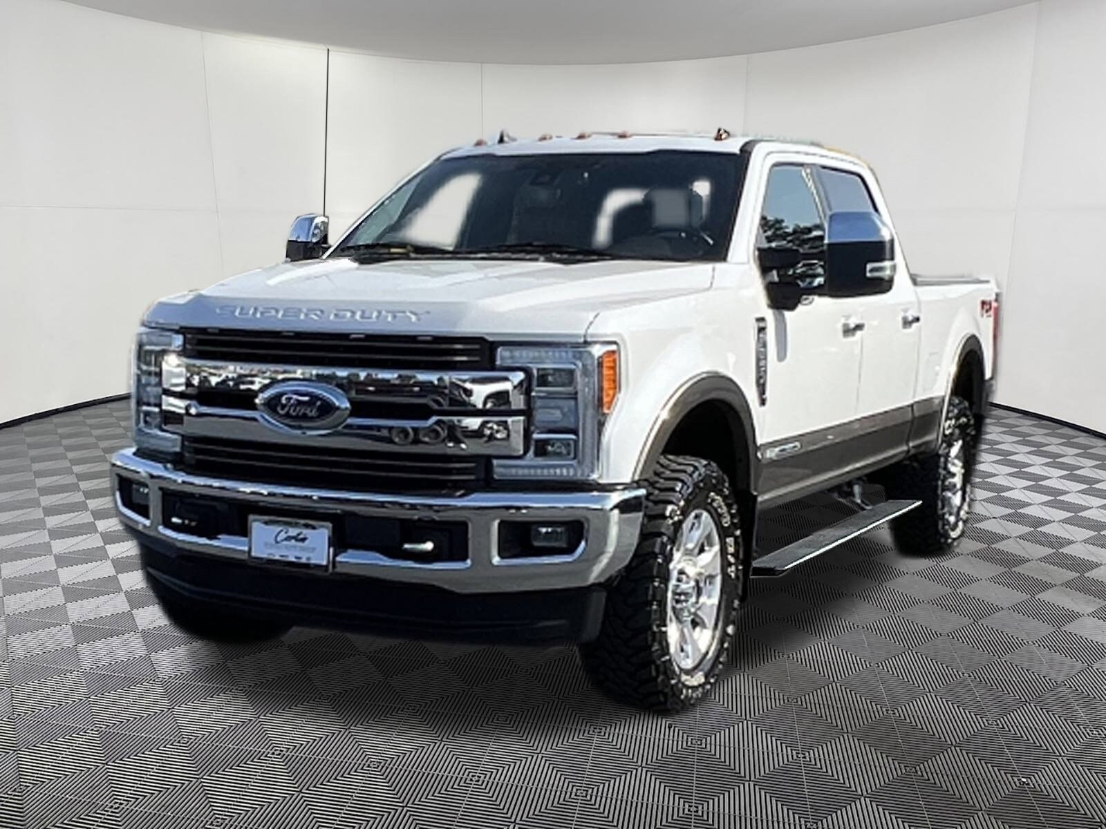 2019 Ford F-350 King Ranch photo 3