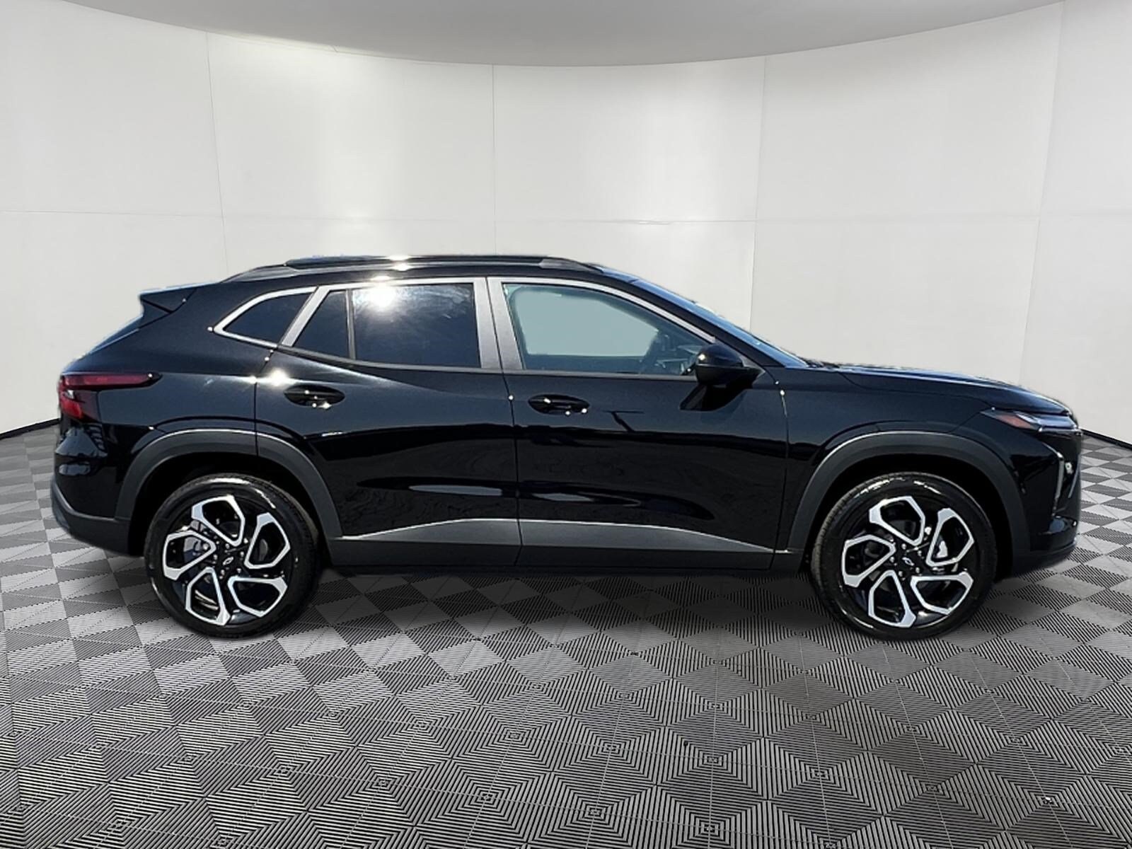 2026 Chevrolet Trax RS - Photo 7