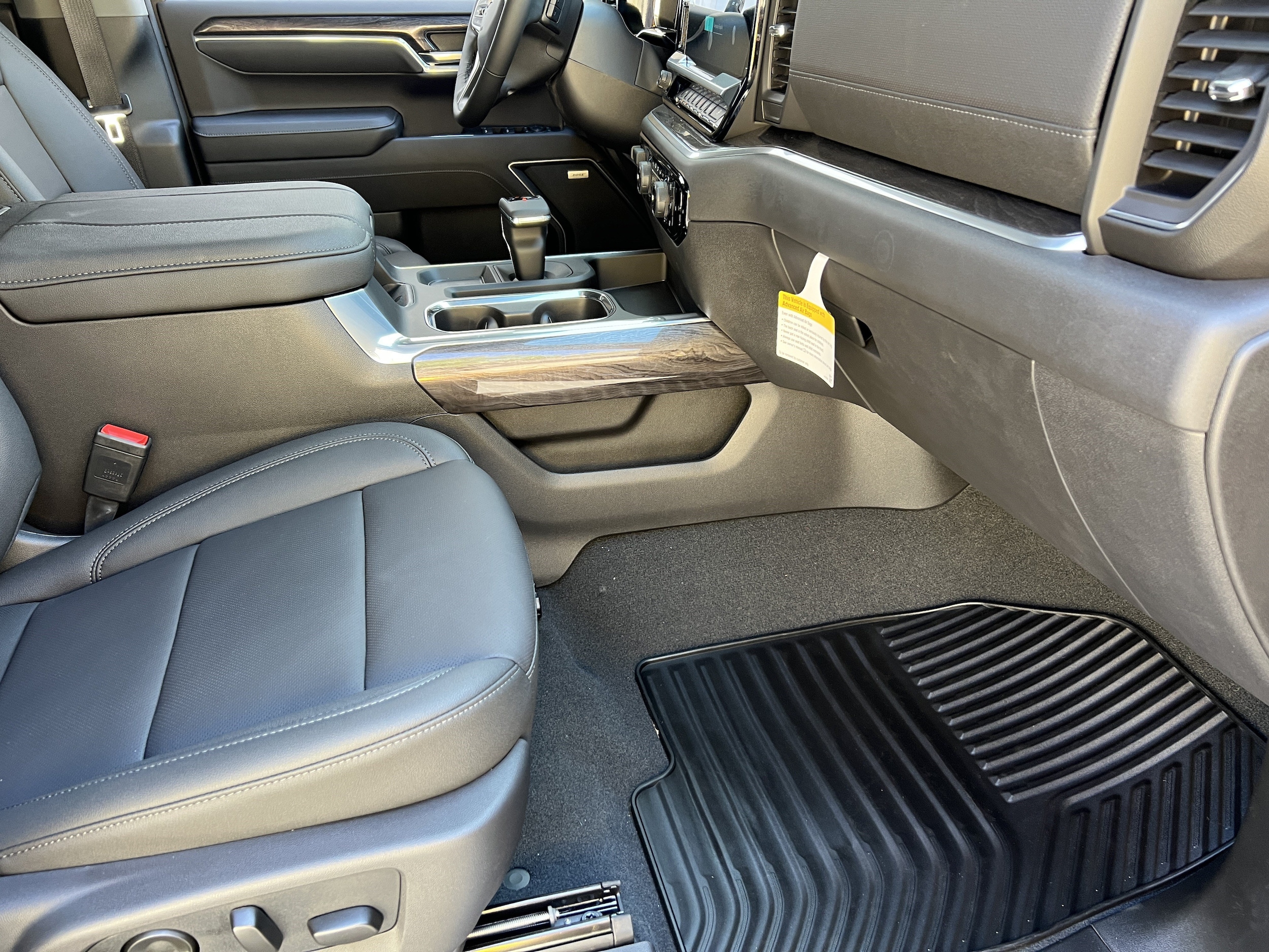 2026 Chevrolet Silverado 1500 LTZ - Photo 24