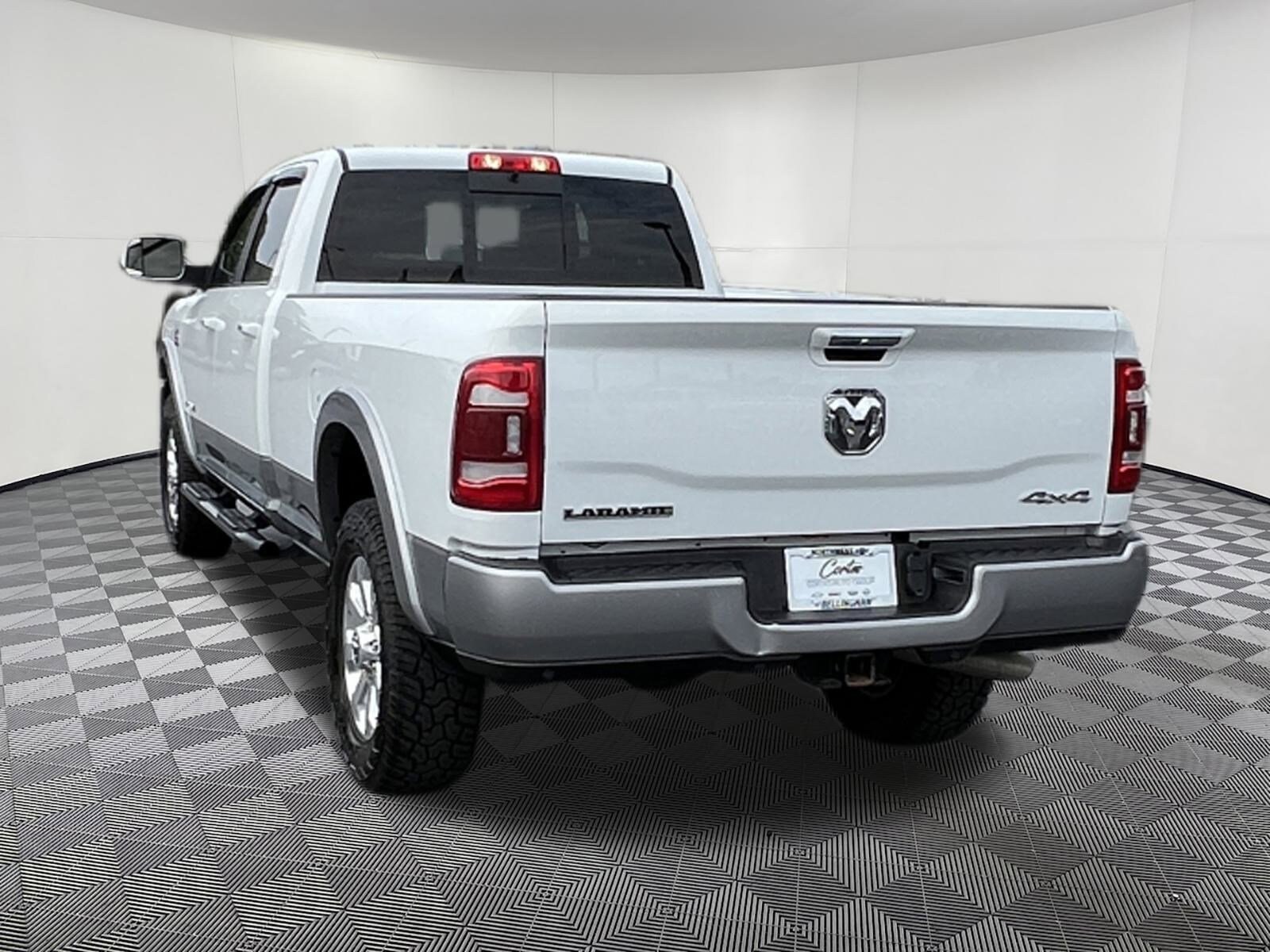 2021 Ram 3500 Laramie photo 3