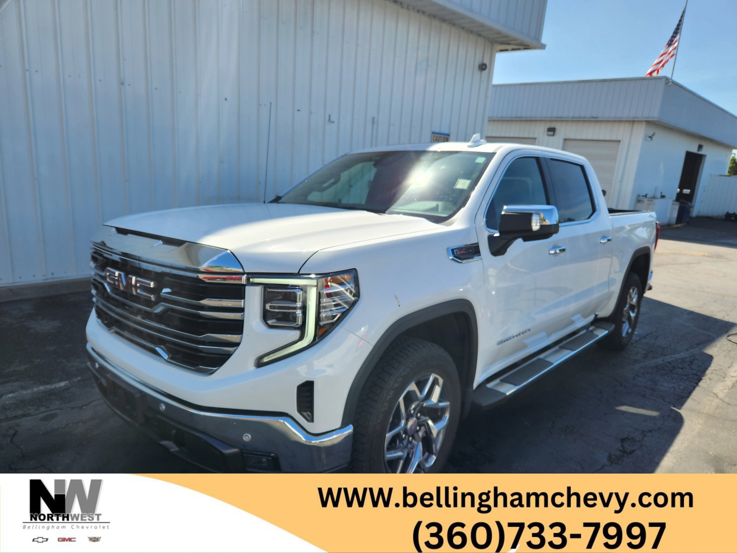 2025 GMC Sierra 4WD Crew Cab Standard Box SLT's photo