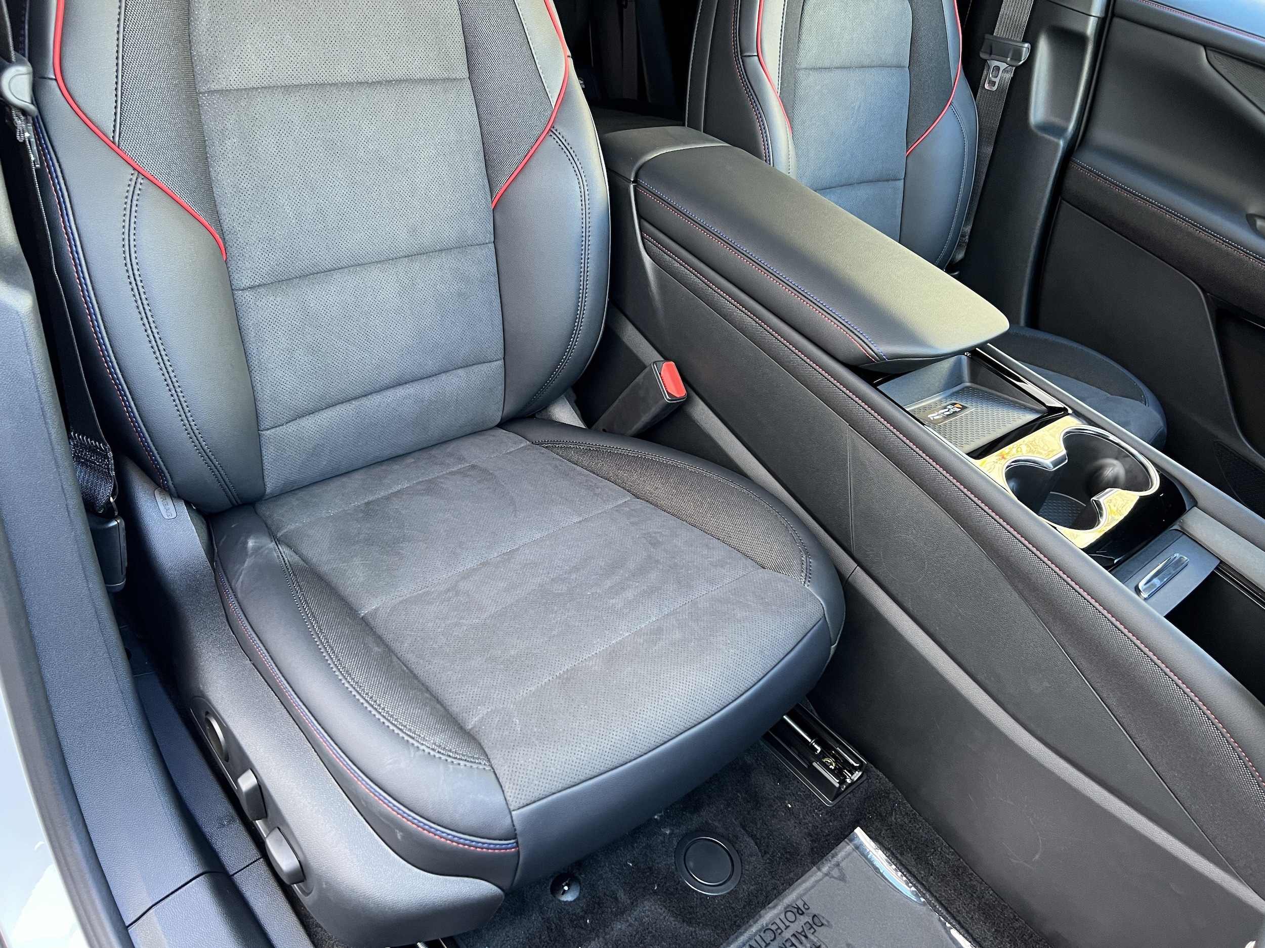 2027 Chevrolet Blazer EV RS - Photo 25