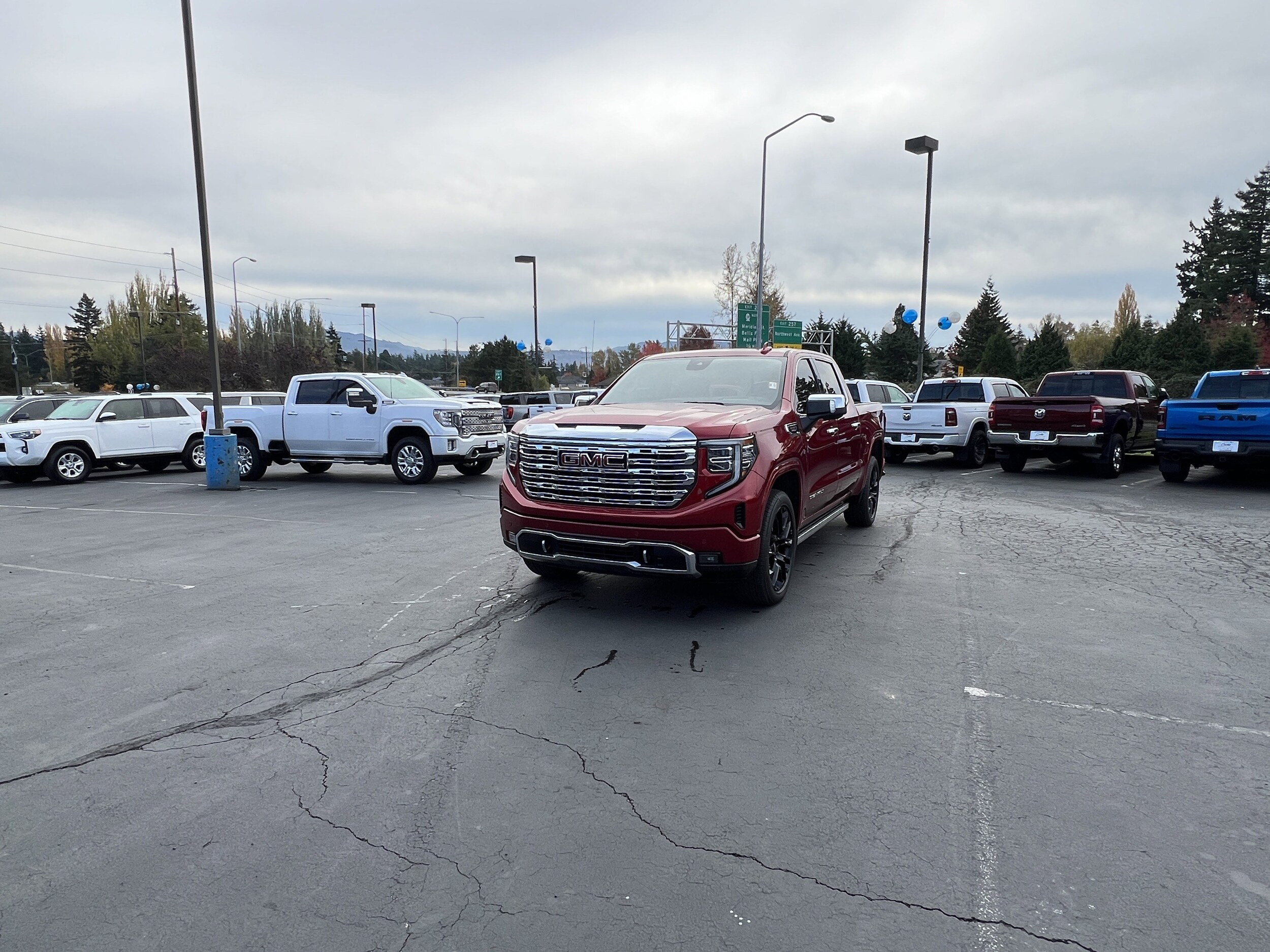 2024 Gmc Sierra 1500 Denali photo 3