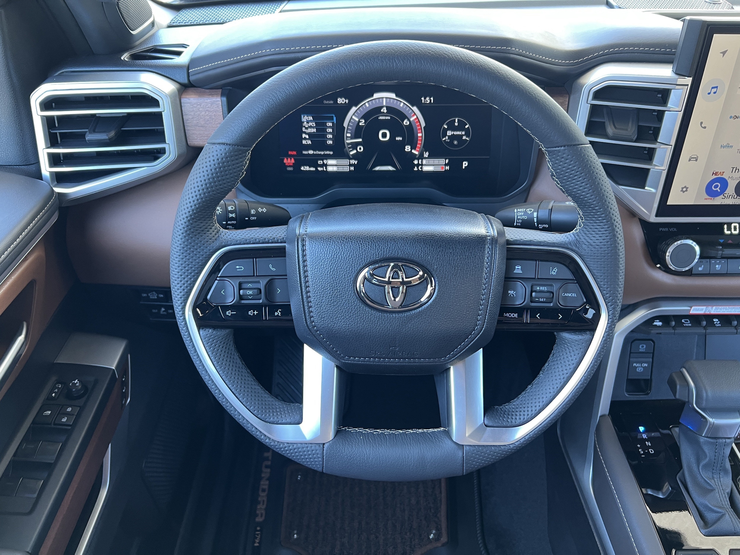 2025 Toyota Tundra 1794 Edition - Photo 23