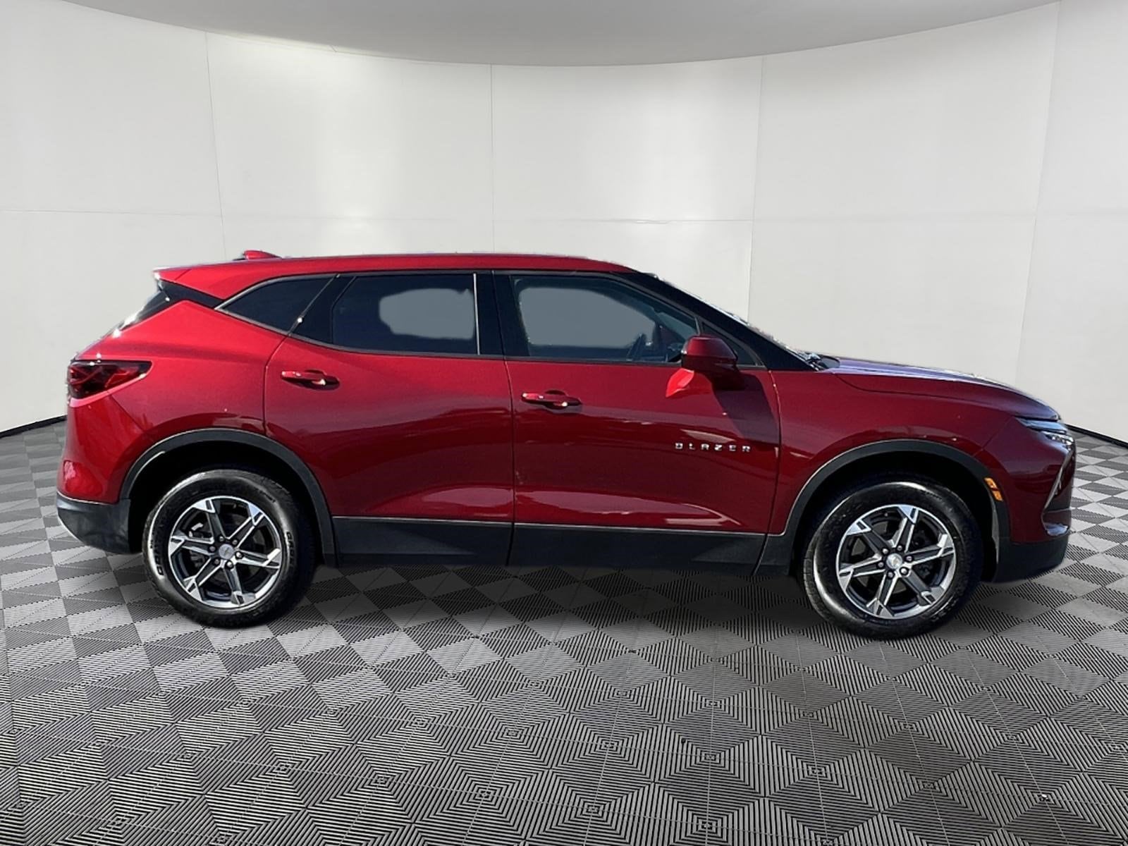 2025 Chevrolet Blazer 2LT - Photo 7