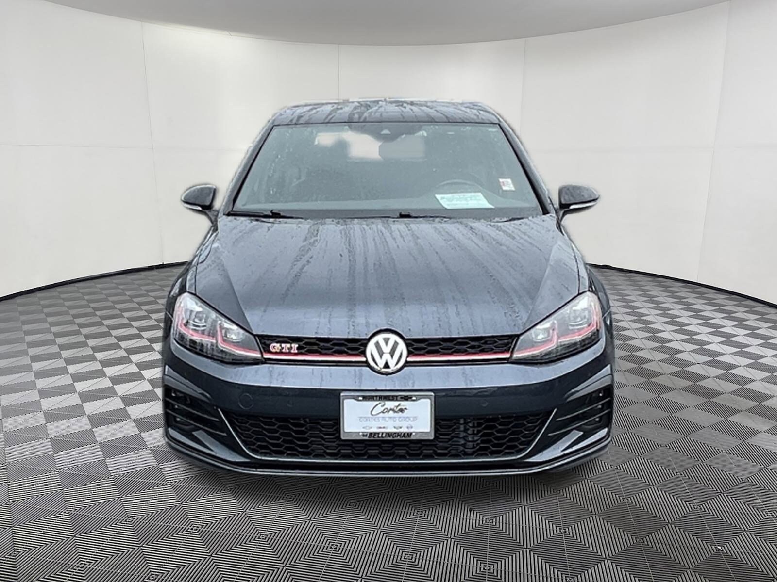 2021 Volkswagen Golf Autobahn photo 2