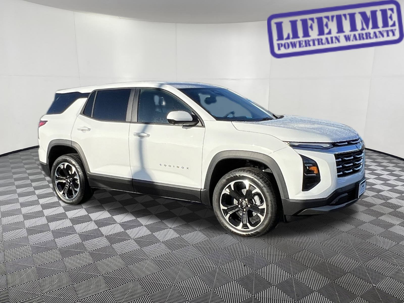 2026 Chevrolet Equinox LT's photo