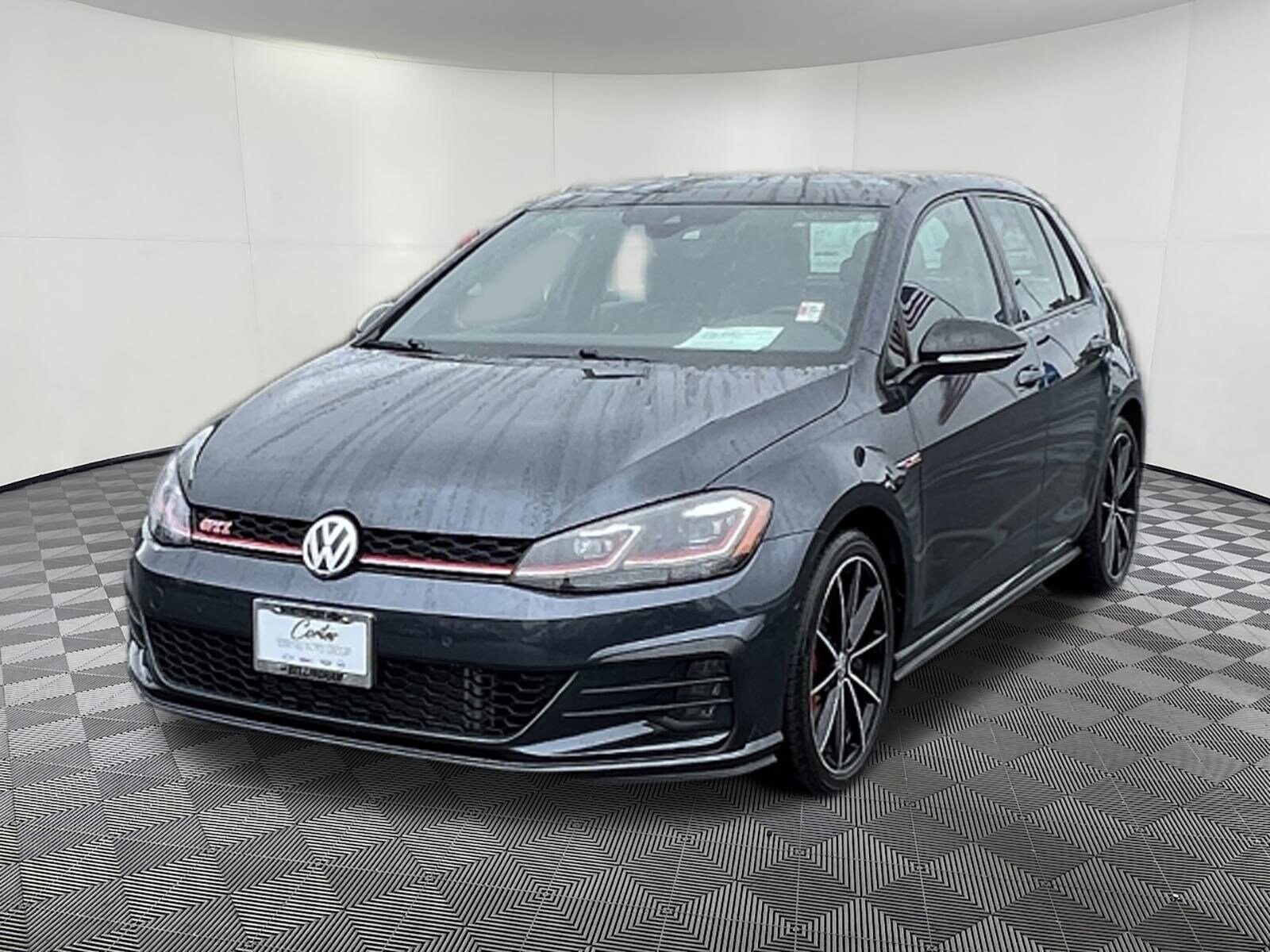 2021 Volkswagen Golf Autobahn photo 3