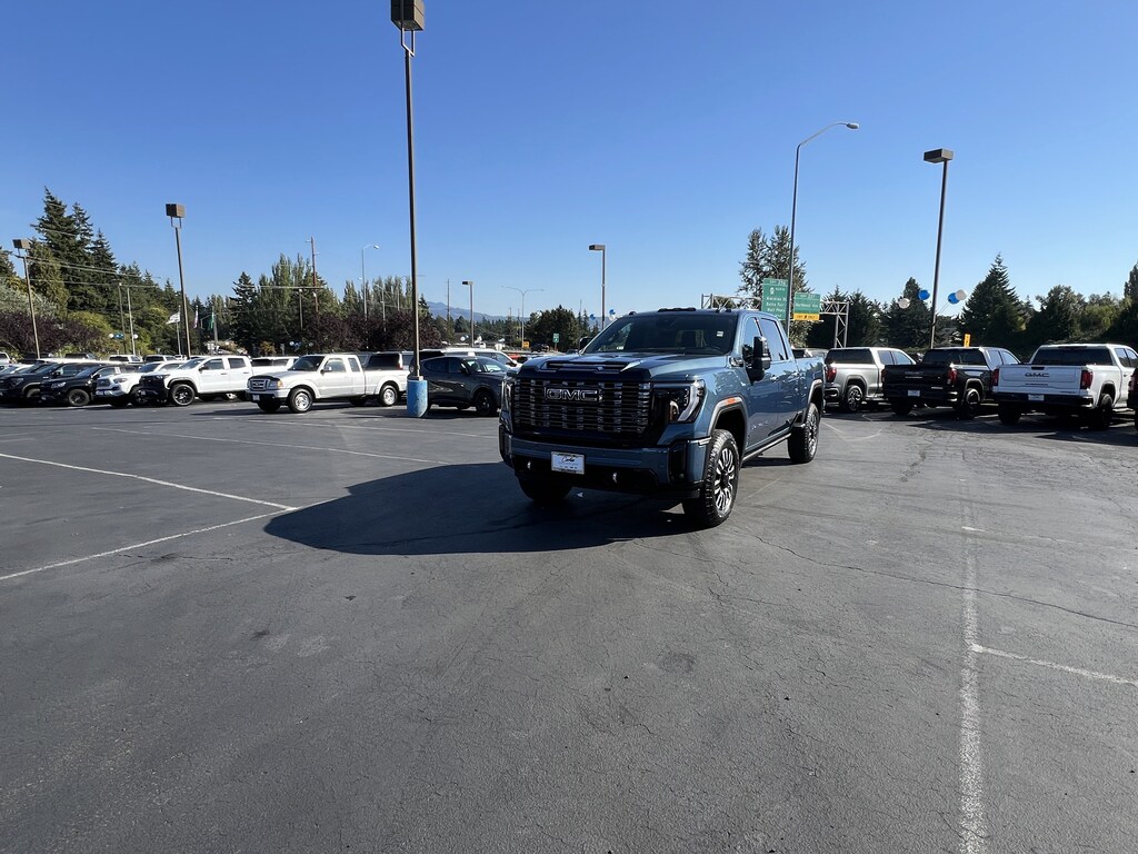 Used 2025 GMC Sierra 3500 HD Denali Ultimate Truck Crew Cab