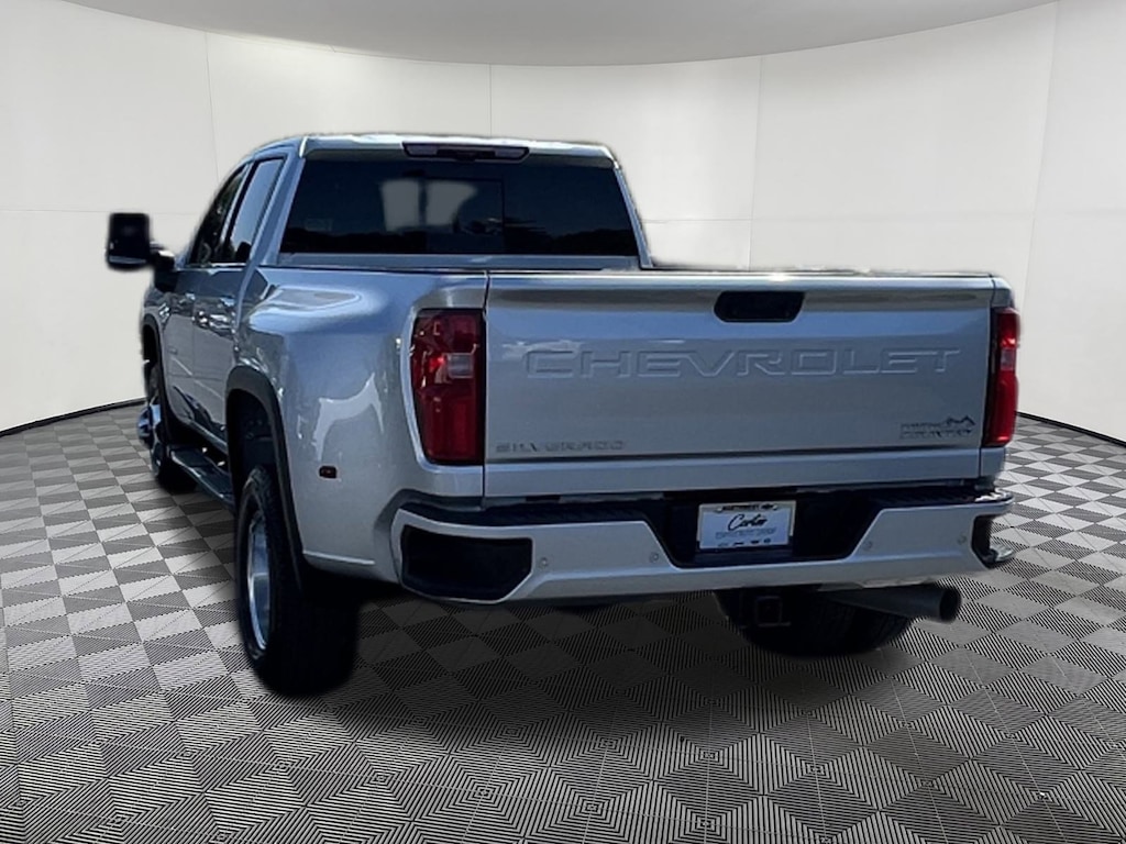 Used 2022 Chevrolet Silverado 3500 HD High Country DRW Truck Crew Cab