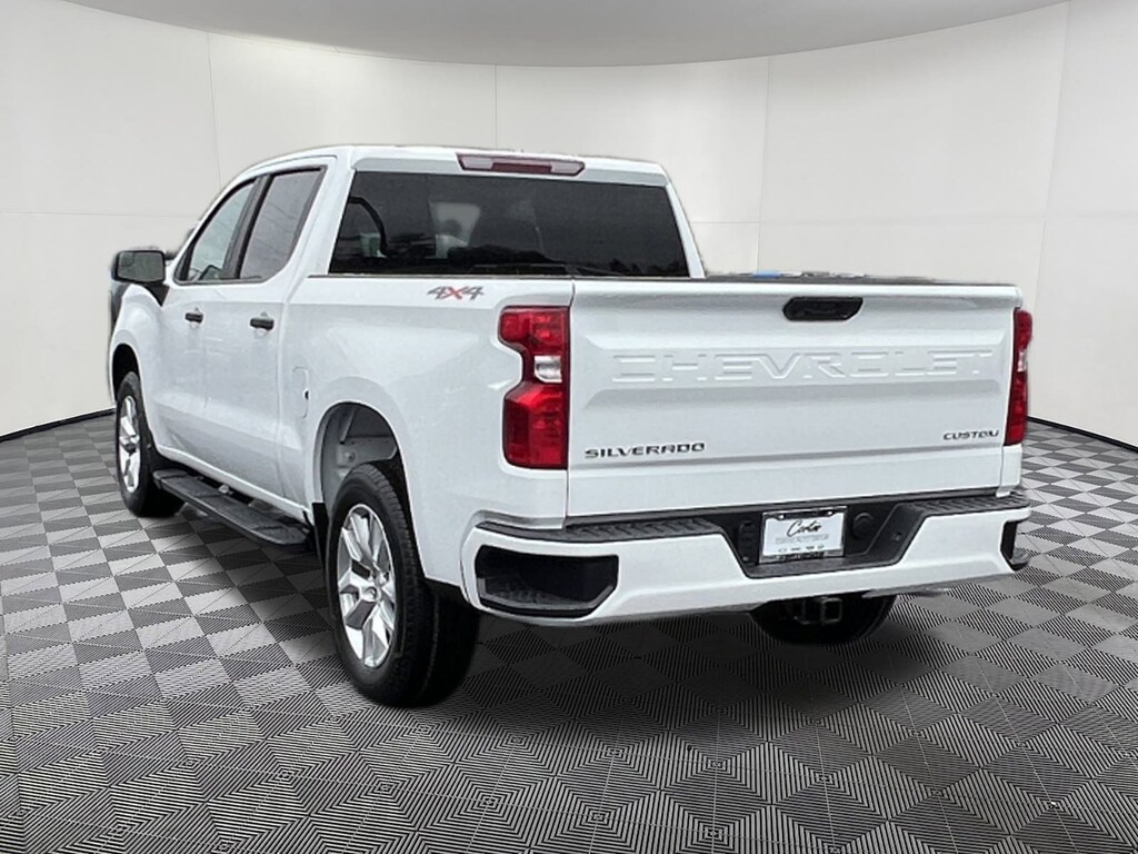 New 2026 Chevrolet Silverado 1500 Custom Truck
