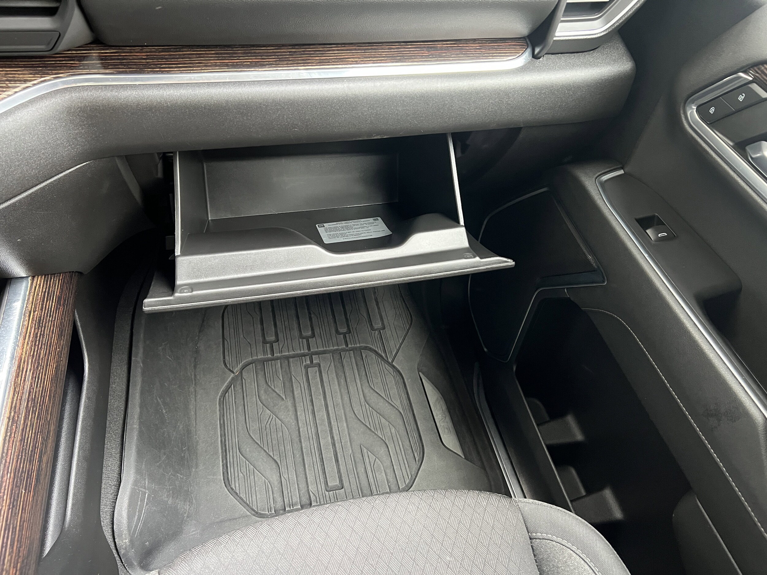 2024 GMC Sierra 1500 Elevation - Photo 35
