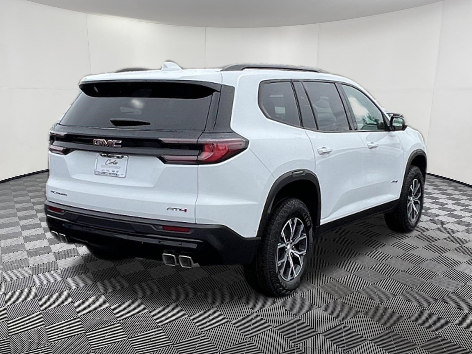 2026 GMC Acadia AT4 - Photo 6