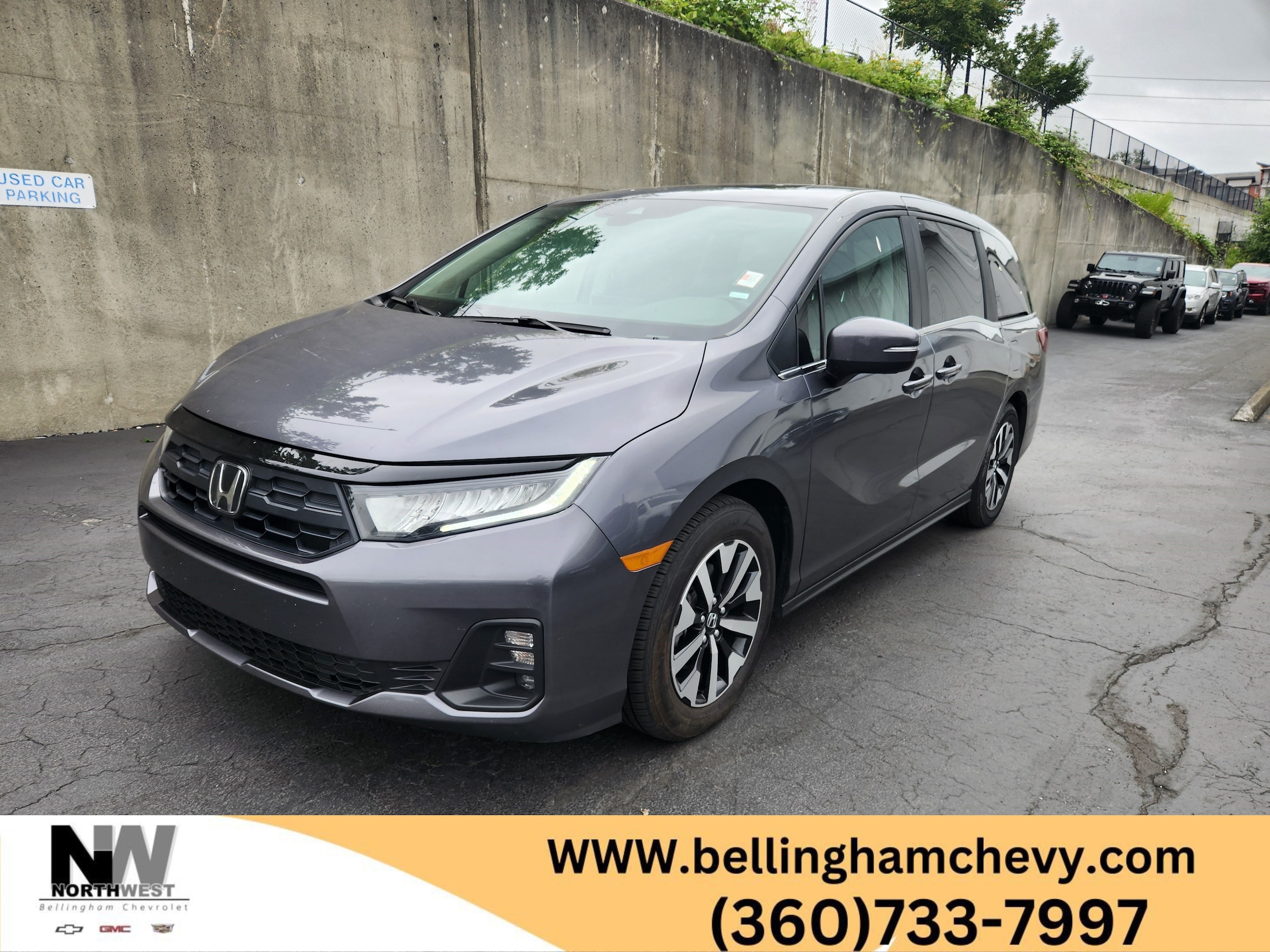 2025 Honda Odyssey EX-L's photo