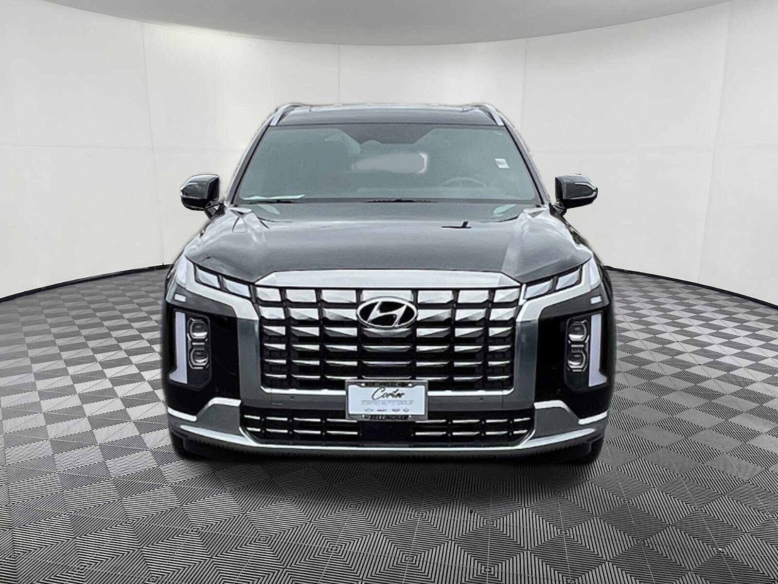 Used 2024 Hyundai Palisade Calligraphy with VIN KM8R7DGE9RU707997 for sale in Bellingham, WA