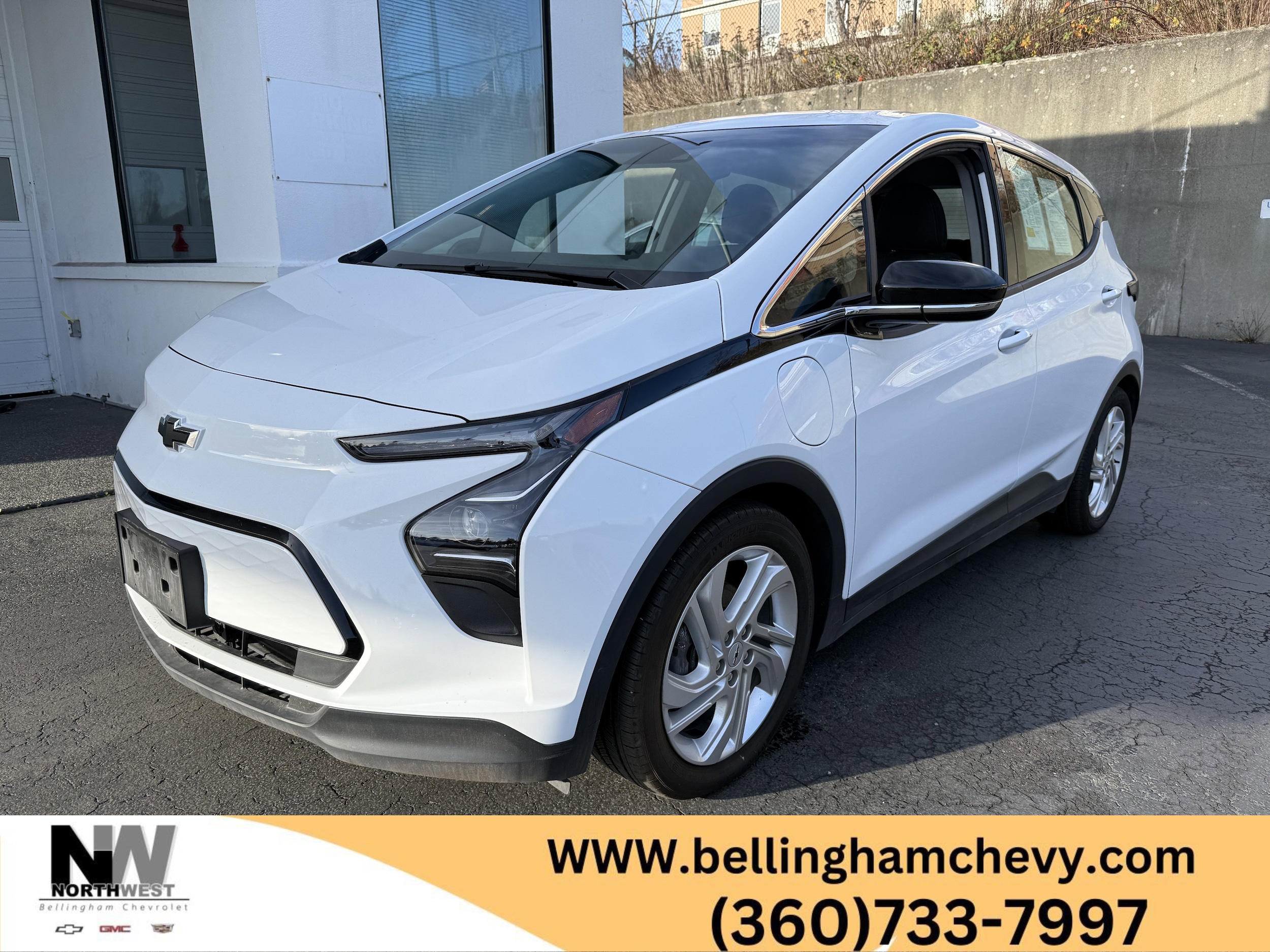 2023 Chevrolet Bolt EV LT's photo