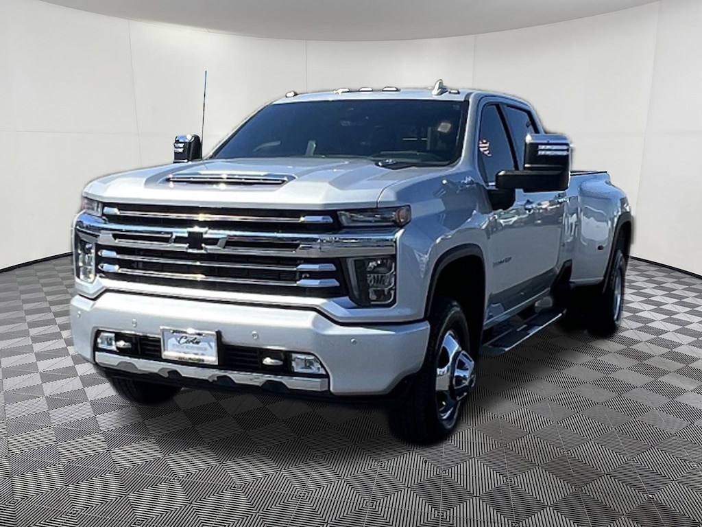 Used 2022 Chevrolet Silverado 3500 HD High Country DRW Truck Crew Cab