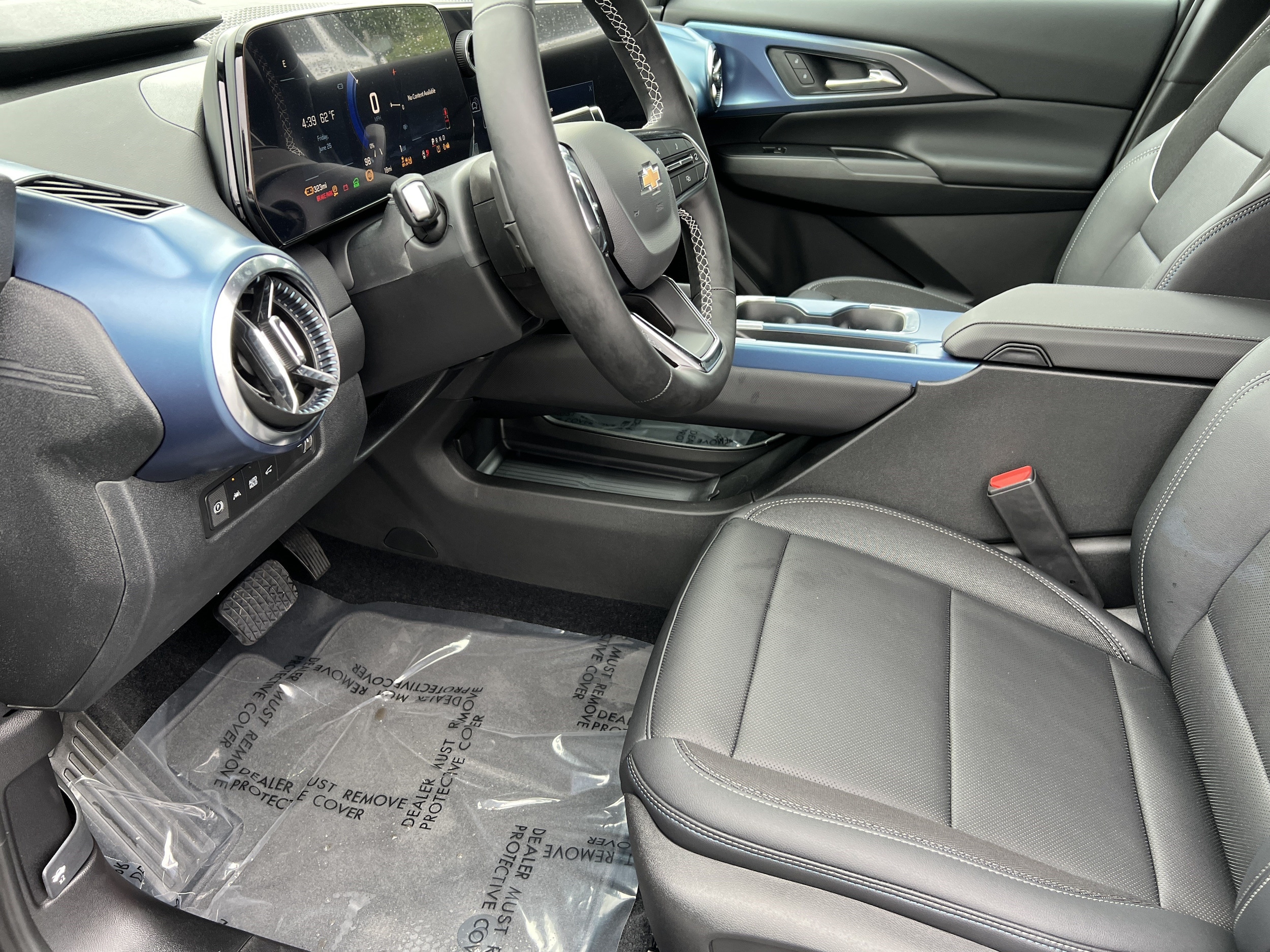 2026 Chevrolet Equinox EV 2LT - Photo 14