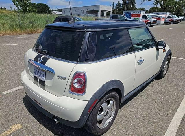 2011 Mini Cooper Hardtop Coupe photo 3