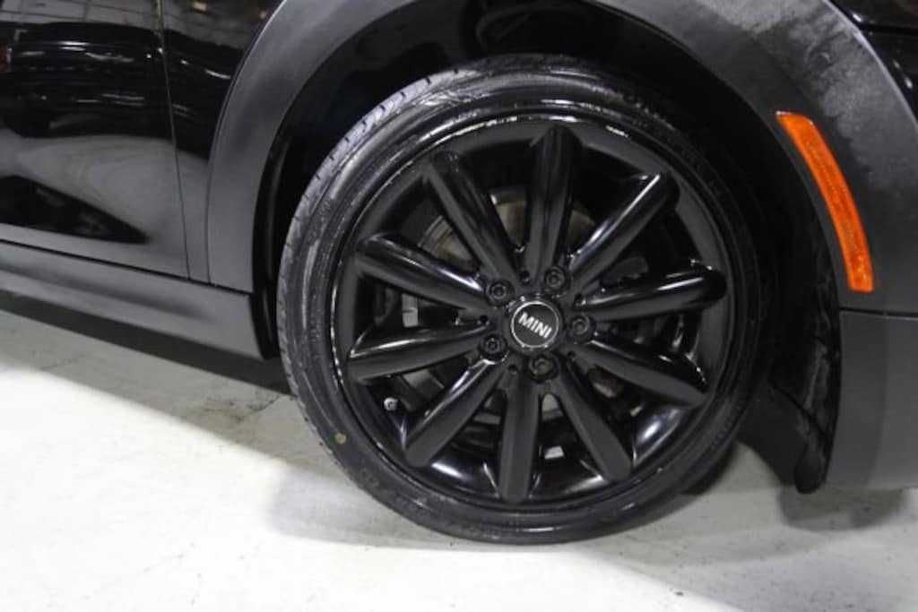 Used 2015 MINI Cooper Hardtop Cooper Hatchback 2D HB