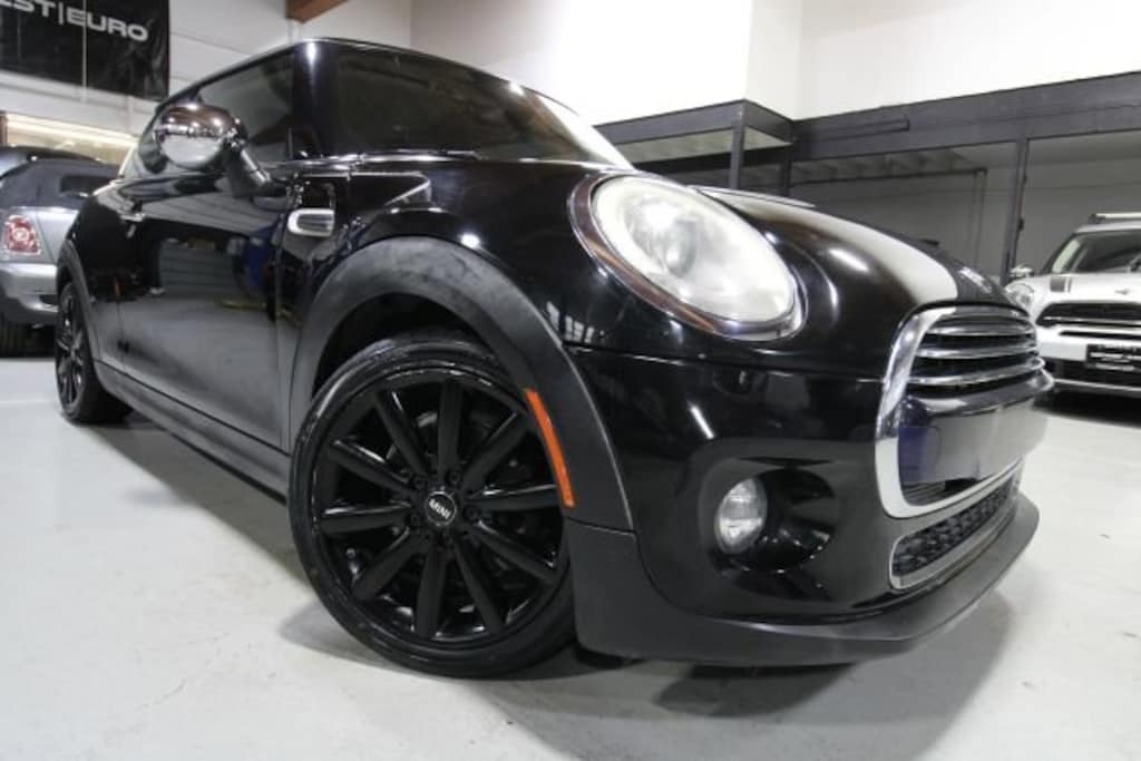 Used 2015 MINI Cooper Hardtop Cooper Hatchback 2D HB