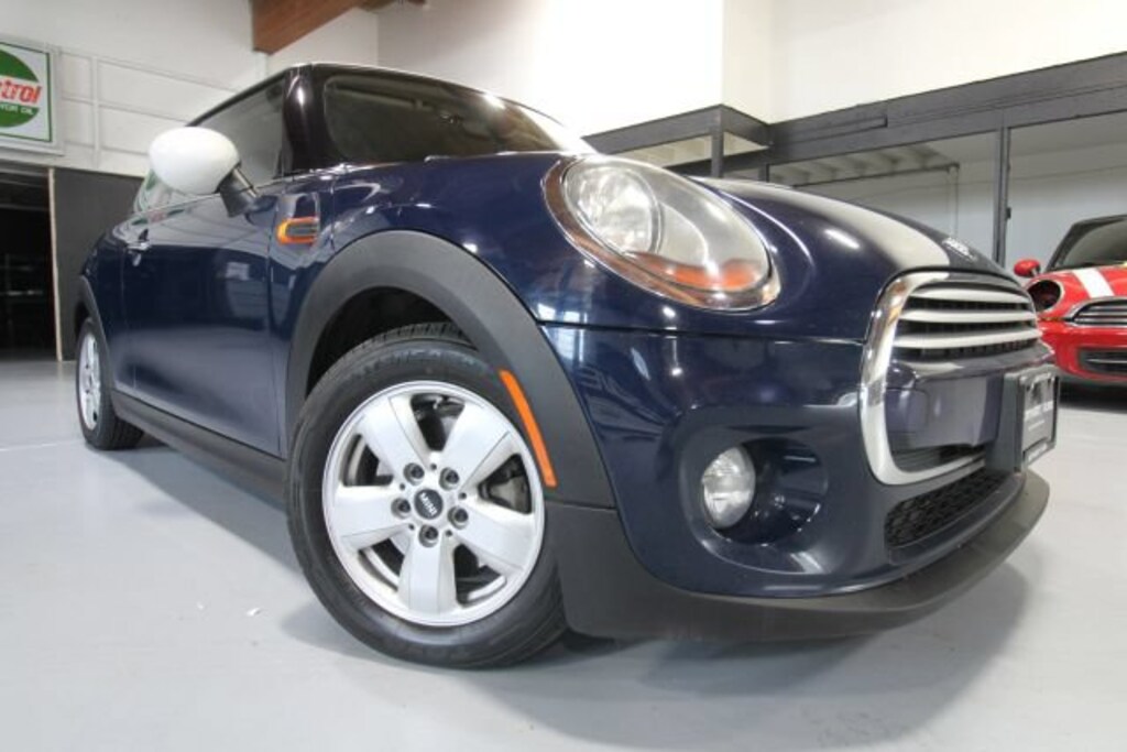 Used 2015 MINI Cooper Hardtop Cooper Hatchback 2D HB