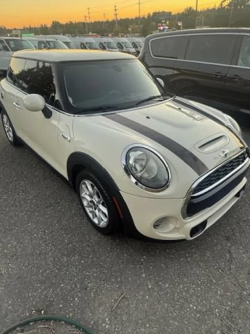 2016 MINI Cooper