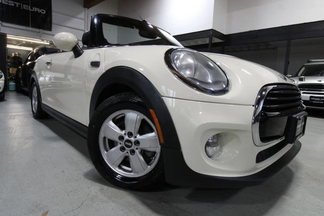 2017 Mini Cooper Convertible photo 2