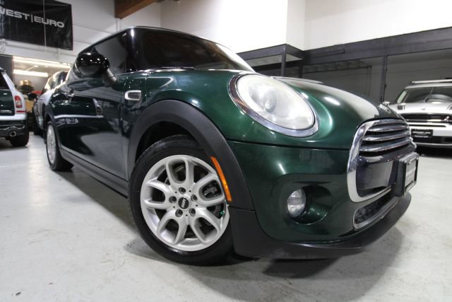 2015 Mini Cooper Hardtop photo 2