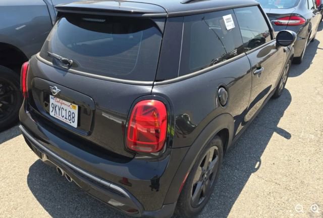 2022 Mini Cooper 2 Door Hardtop S photo 4