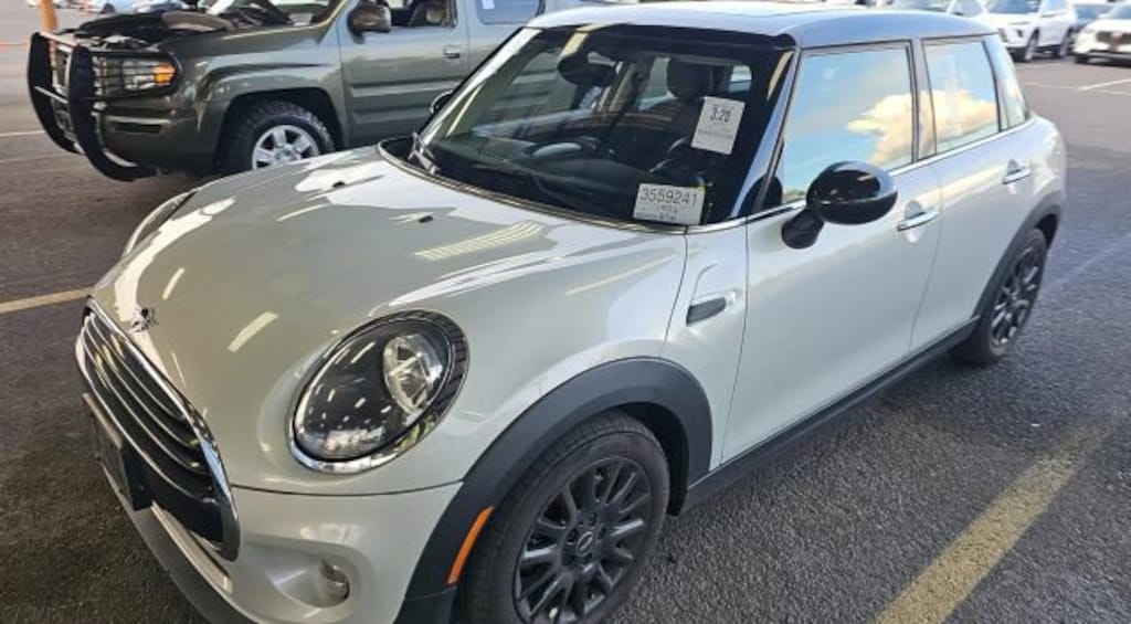 Used 2019 MINI Hardtop 4 Door Cooper Hatchback 4D