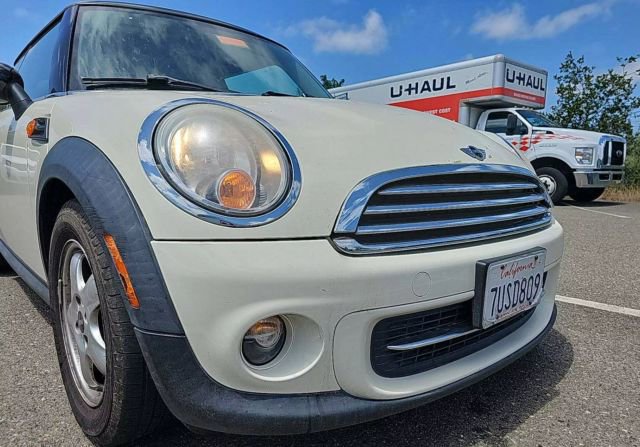 2011 Mini Cooper Hardtop Coupe photo 2