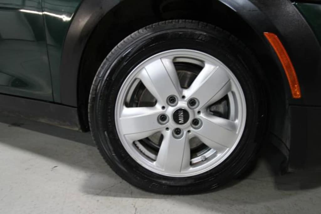 Used 2017 MINI Hardtop 4 Door Cooper Cooper FWD