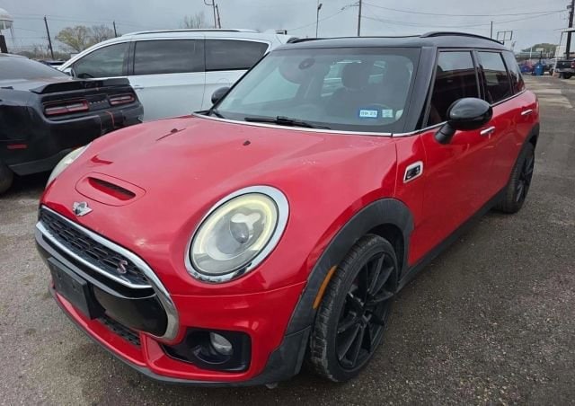 2016 MINI Clubman Cooper S's photo