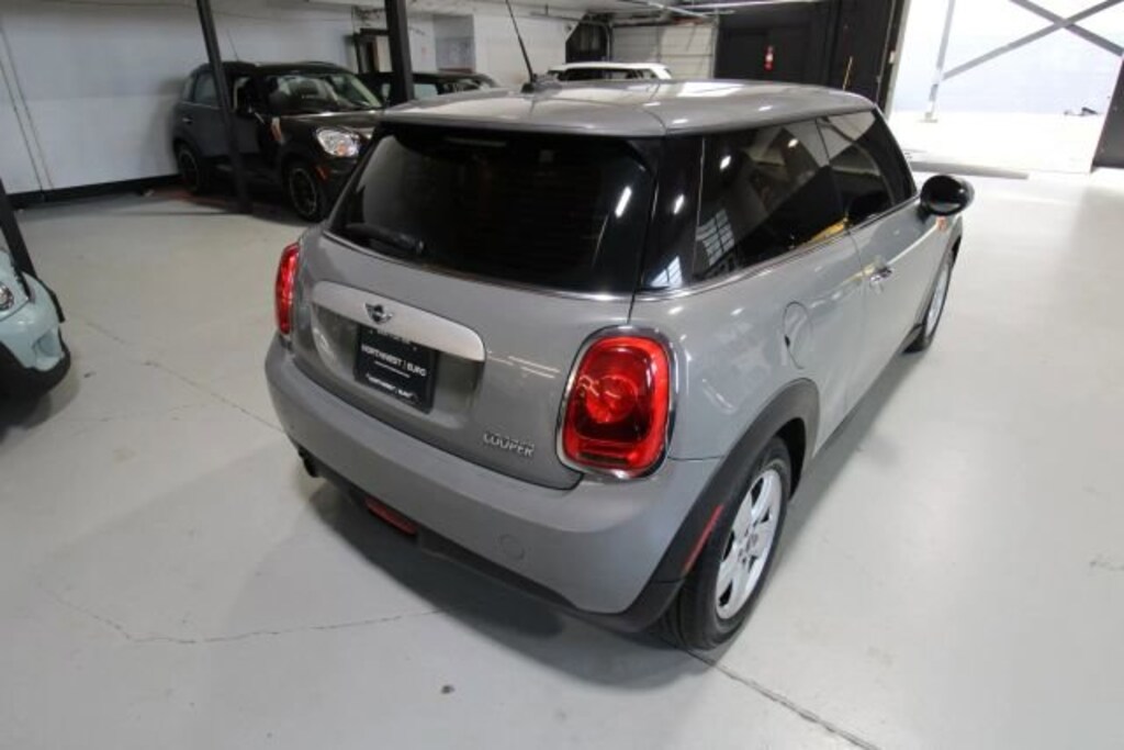 Used 2014 MINI Cooper Hardtop Cooper Hatchback 2D Coupe
