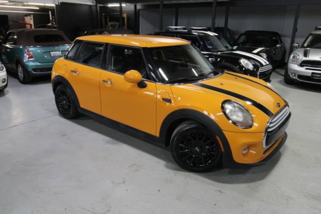 Used 2015 MINI Cooper Hardtop 4 Door Cooper Hatchback 4D HB