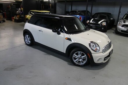 2013 MINI Cooper Hardtop Cooper Hatchback 2D Coupe