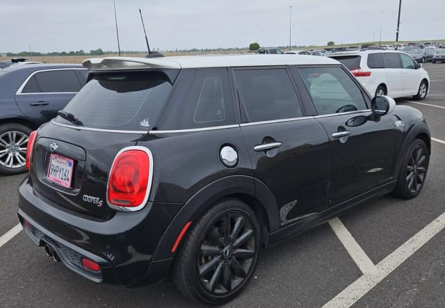 2015 Mini Cooper Hardtop S photo 3