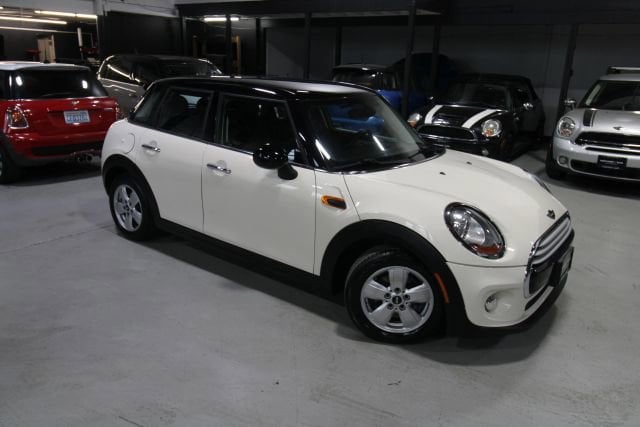 2015 MINI Cooper Base