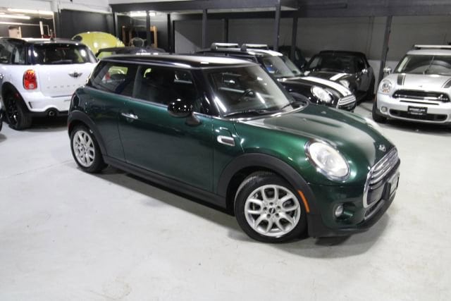 2015 MINI Cooper Base's photo
