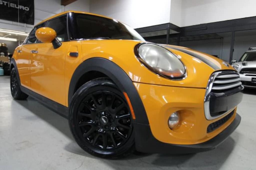 Used 2015 MINI Cooper Hardtop 4 Door Cooper Hatchback 4D HB