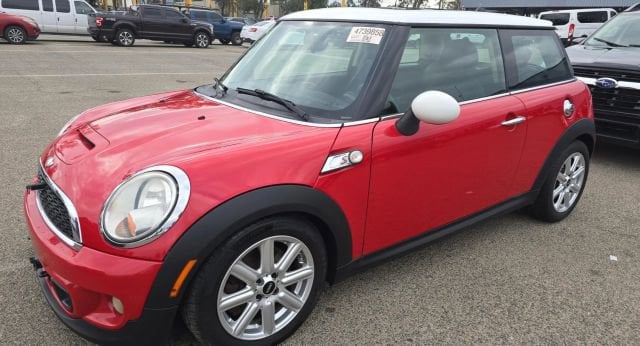 2013 MINI Cooper S's photo