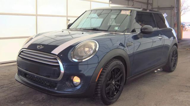 2015 MINI Cooper -'s photo