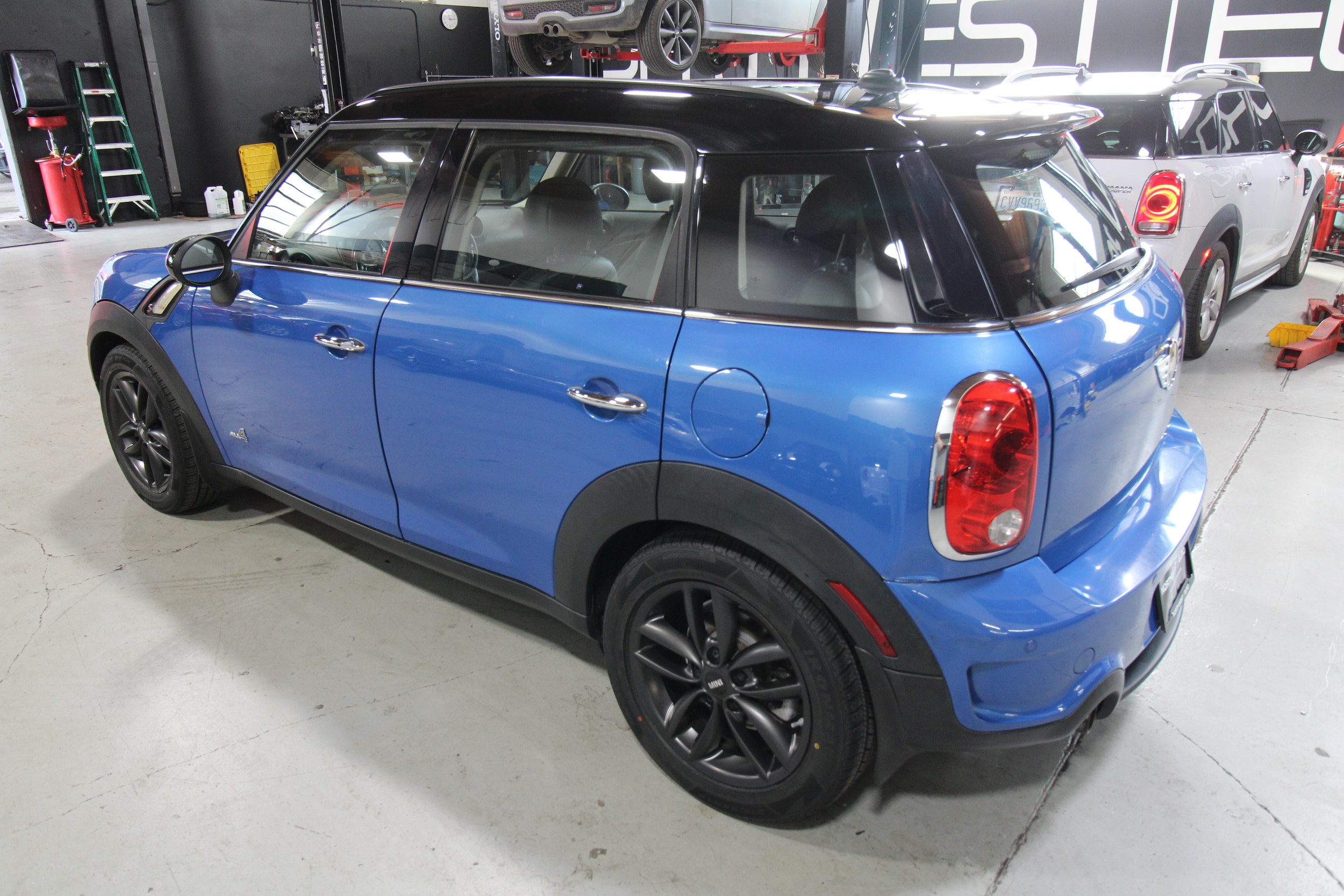 2012 MINI Countryman Countryman S - Photo 11