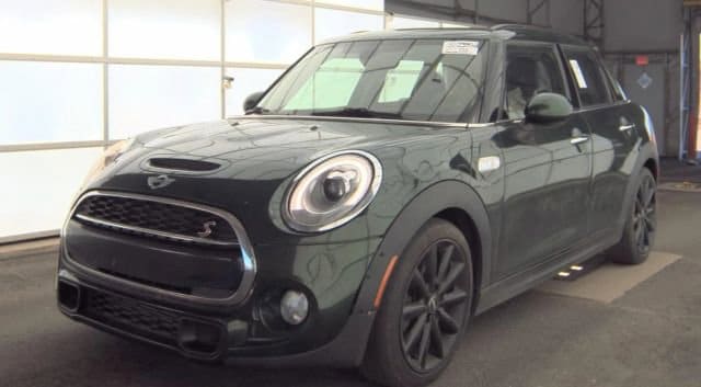 2017 MINI Cooper S 4 Door's photo