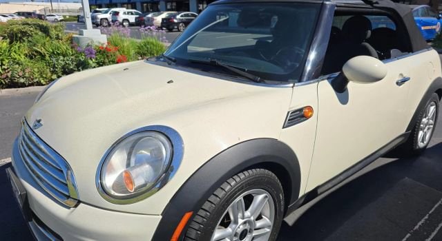 2011 MINI Cooper