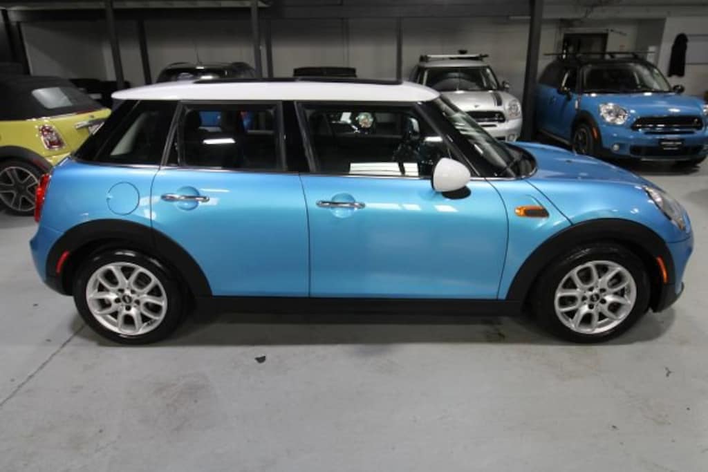 Used 2018 MINI Hardtop 4 Door Cooper Cooper FWD